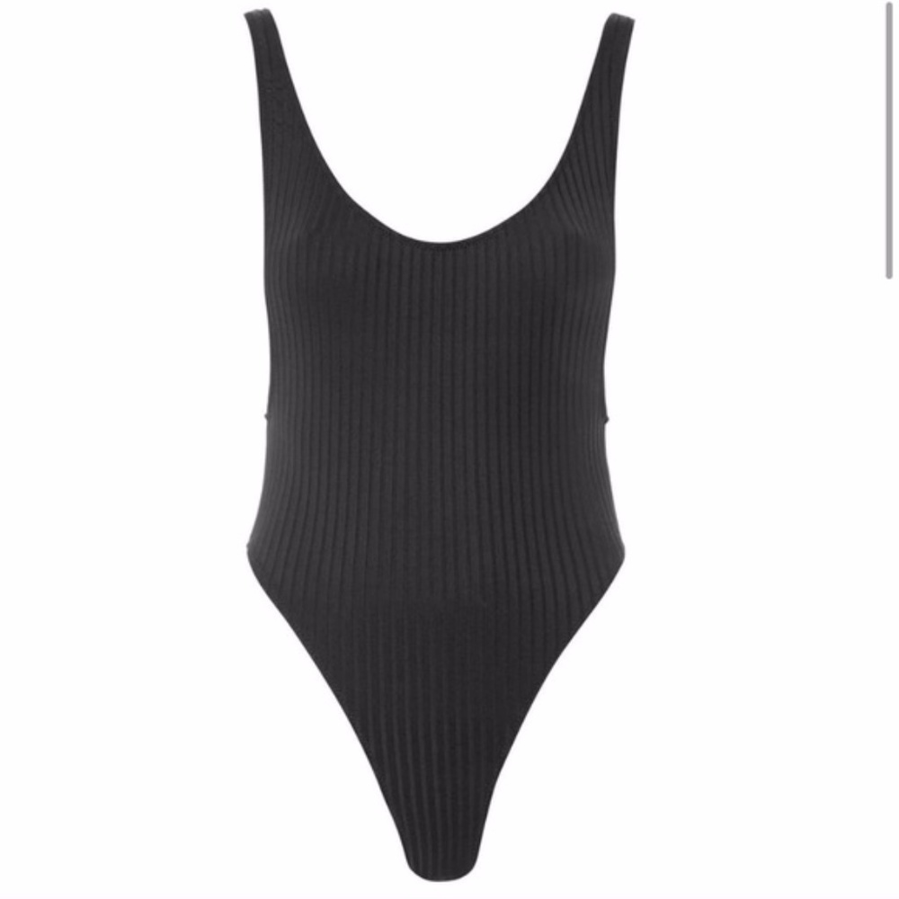 TOPSHOP Sexy Black Ribbed Scoop Back Swimsuit in Black - NEW - Picture 5 of 5